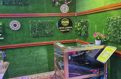 Shop - Studio - 1 Bathroom for rent in Fereej Bin Mahmoud North - Fereej Bin Mahmoud - Doha