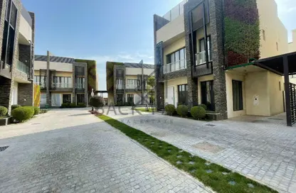 فيلا - 5 غرف نوم - 6 حمامات للايجار في أم صلال محمد - مدينة أم صلال - الدوحة