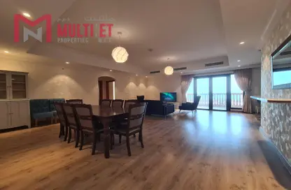 Apartment - 2 Bedrooms - 3 Bathrooms for rent in East Porto Drive - Porto Arabia - The Pearl Island - Doha