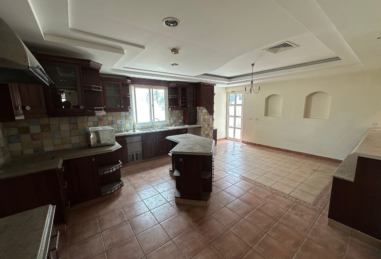 7 BHK + Maid | Very Huge Villa | Standalone thumbnail 29