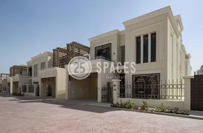 Villa - 4 Bedrooms - 5 Bathrooms for rent in Giardino Gardens - Giardino Villas - The Pearl Island - Doha