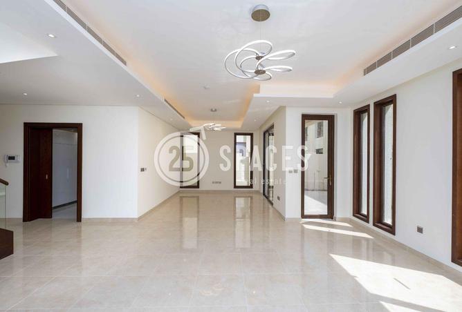 52910003 - Property Image 2