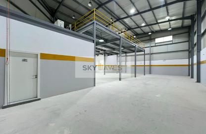 Warehouse - Studio - 2 Bathrooms for rent in East Industrial Street - Birkat Al Awamer - Al Wakra