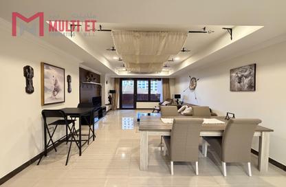 Apartment - 1 Bedroom - 2 Bathrooms for rent in East Porto Drive - Porto Arabia - The Pearl Island - Doha