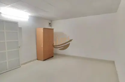 Apartment - 1 Bathroom for rent in Madinat Khalifa North - Madinat Khalifa - Doha
