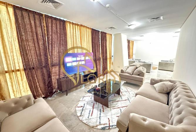 1020296 - Property Image 3