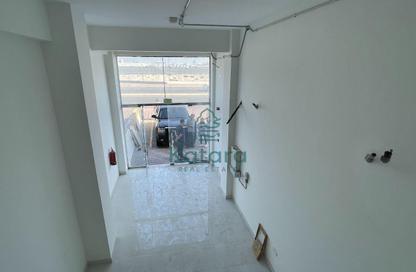 Shop - Studio - 1 Bathroom for rent in Al Aziziyah - Al Aziziyah - Doha Shop - Studio - 1 Bathroom for rent in Al Aziziyah - Al Aziziyah - Doha