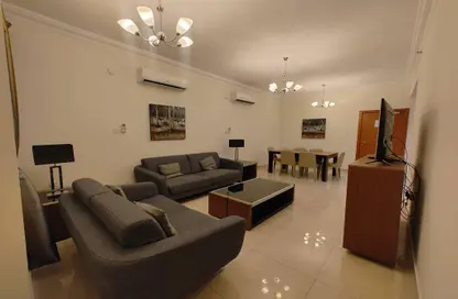 Apartment - 3 Bedrooms - 3 Bathrooms for rent in Musheireb Apartments - Musheireb - Doha