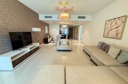 Apartment - 2 Bedrooms - 3 Bathrooms for rent in Burj DAMAC Marina - Marina District - Lusail