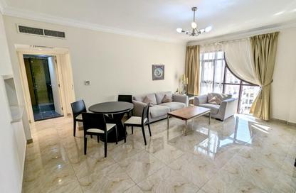 Apartment - 1 Bedroom - 1 Bathroom for rent in Umm Ghuwailina 4 - Umm Ghuwailina - Doha Apartment - 1 Bedroom - 1 Bathroom for rent in Umm Ghuwailina 4 - Umm Ghuwailina - Doha