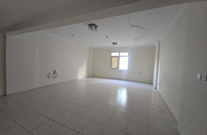 Apartment - 3 - 3 for rent in Al Zubair Bakkar Street - Al Sadd - Doha Apartment - 3 - 3 for rent in Al Zubair Bakkar Street - Al Sadd - Doha