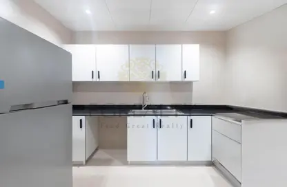 Apartment - 1 Bedroom - 2 Bathrooms for sale in Blossom Tower - Lusail