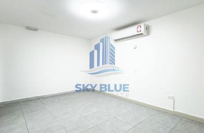 Apartment - Studio - 1 Bathroom for rent in Al Duhail - Al Duhail - Doha