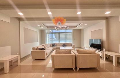 Apartment - 2 Bedrooms - 3 Bathrooms for rent in Rivan Building - Al Erkyah City - Lusail
