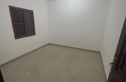 Apartment - 2 Bedrooms - 2 Bathrooms for rent in Old Airport Road - Doha