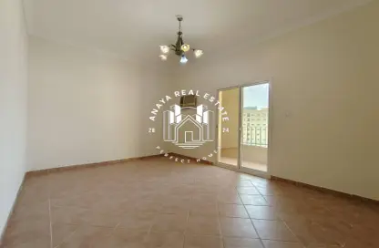 Apartment - 3 Bedrooms - 2 Bathrooms for rent in Anas Street - Fereej Bin Mahmoud North - Fereej Bin Mahmoud - Doha