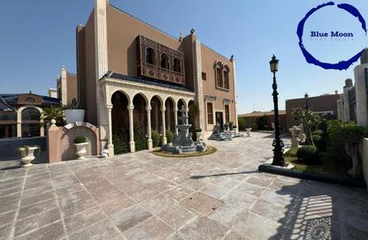 Villa - 5 Bedrooms - 7 Bathrooms for rent in Wadi Al Shaheeniya Street - Ain Khaled - Doha