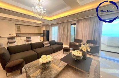 Villa - 5 Bedrooms - 7 Bathrooms for rent in Wadi Al Shaheeniya Street - Ain Khaled - Doha