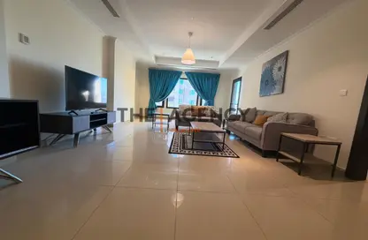 Apartment - 1 Bedroom - 2 Bathrooms for rent in Tower 13 - Porto Arabia - The Pearl Island - Doha Apartment - 1 Bedroom - 2 Bathrooms for rent in Tower 13 - Porto Arabia - The Pearl Island - Doha