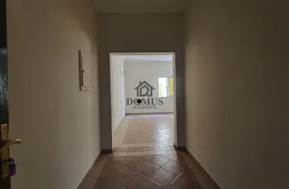 شقة - 3 غرف نوم - 2 حمامات للايجار في شارع انس - فريج بن محمود الشمالي - فريج بن محمود - الدوحة