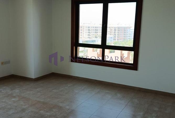 57678311 - Property Image 3
