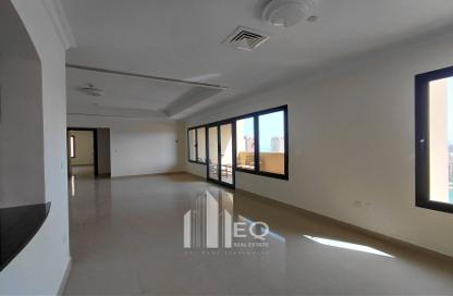 Apartment - 2 Bedrooms - 3 Bathrooms for rent in East Porto Drive - Porto Arabia - The Pearl Island - Doha