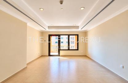 Apartment - 2 - 2 for rent in Tower 6 - Porto Arabia - The Pearl Island - Doha