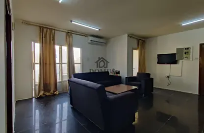Apartment - 2 Bedrooms - 2 Bathrooms for rent in Anas Street - Fereej Bin Mahmoud North - Fereej Bin Mahmoud - Doha