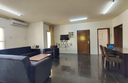 Apartment - 2 Bedrooms - 2 Bathrooms for rent in Anas Street - Fereej Bin Mahmoud North - Fereej Bin Mahmoud - Doha