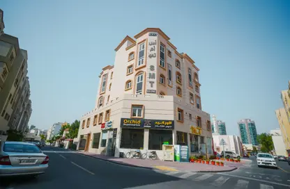 Apartment - 2 Bedrooms - 3 Bathrooms for rent in Al Nasr Street - Al Nasr - Doha