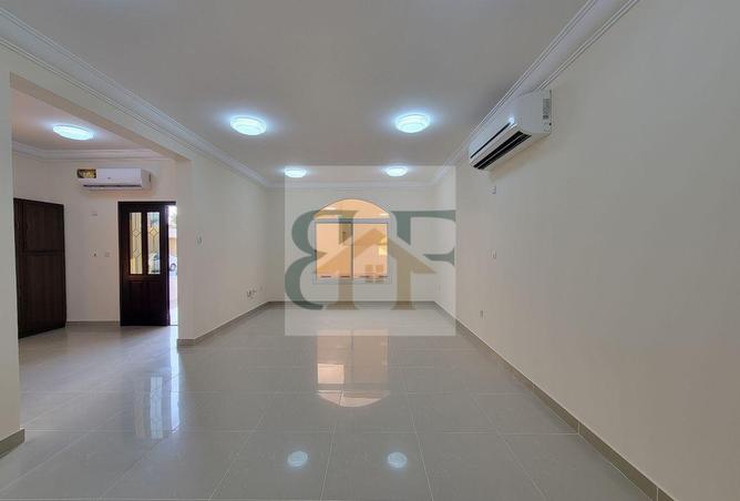 1007060 - Property Image 2