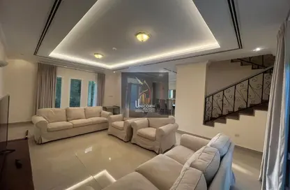 Compound - 3 Bedrooms - 4 Bathrooms for rent in Wadi Al Markh - Muraikh - AlMuraikh - Doha