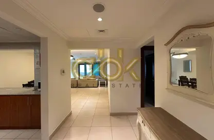 Apartment - 1 Bedroom - 2 Bathrooms for rent in East Porto Drive - Porto Arabia - The Pearl Island - Doha