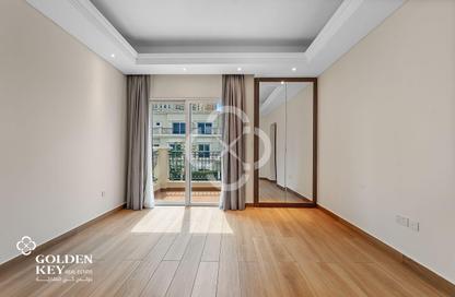 Villa - 6 - 7 for rent in Floresta Gardens - Floresta Gardens - The Pearl Island - Doha Villa - 6 - 7 for rent in Floresta Gardens - Floresta Gardens - The Pearl Island - Doha