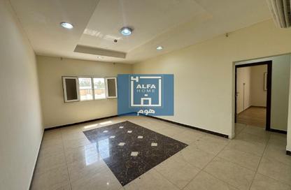 Apartment - 3 Bedrooms - 3 Bathrooms for rent in Al Nasr Street - Al Nasr - Doha Apartment - 3 Bedrooms - 3 Bathrooms for rent in Al Nasr Street - Al Nasr - Doha