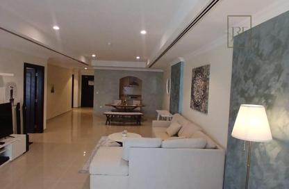 Apartment - 1 Bedroom - 2 Bathrooms for rent in West Porto Drive - Porto Arabia - The Pearl Island - Doha