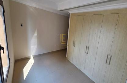 Apartment - 1 Bedroom - 2 Bathrooms for rent in West Porto Drive - Porto Arabia - The Pearl Island - Doha