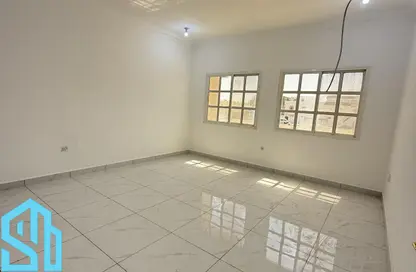 Apartment - 1 Bedroom - 1 Bathroom for rent in Al Hamraa Street - Al Thumama - Doha