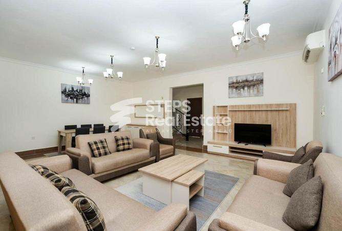 53471786 - Property Image 2