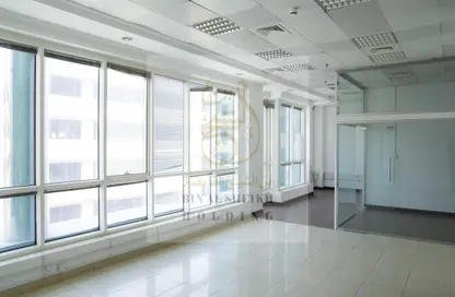 Office Space - Studio - 2 Bathrooms for rent in Banks street - Musheireb - Doha