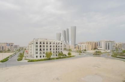 Apartment - 1 Bedroom - 2 Bathrooms for sale in Fox Hills - Fox Hills - Lusail