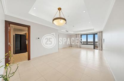 Apartment - 2 Bedrooms - 2 Bathrooms for rent in West Porto Drive - Porto Arabia - The Pearl Island - Doha
