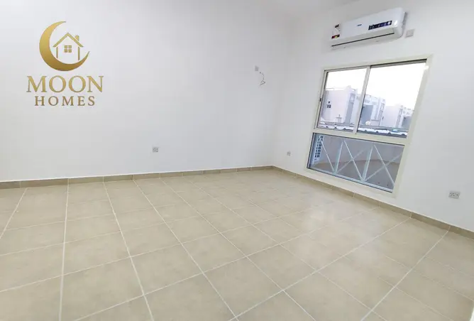 63701235 - Property Image 3