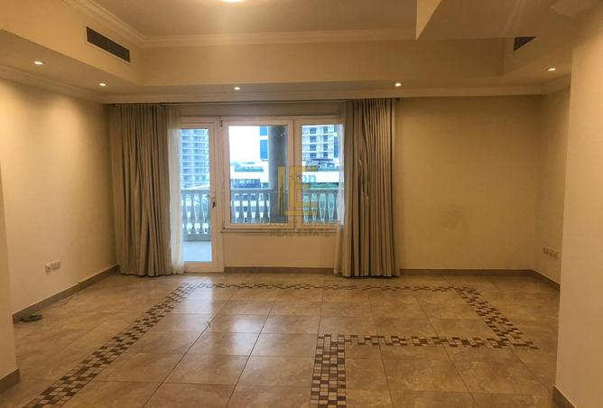 1003361 - Property Image 2