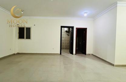 Apartment - 1 Bedroom - 2 Bathrooms for rent in Umm Ghwailina Comm - Umm Ghuwalina - Umm Ghuwailina - Doha Apartment - 1 Bedroom - 2 Bathrooms for rent in Umm Ghwailina Comm - Umm Ghuwalina - Umm Ghuwailina - Doha