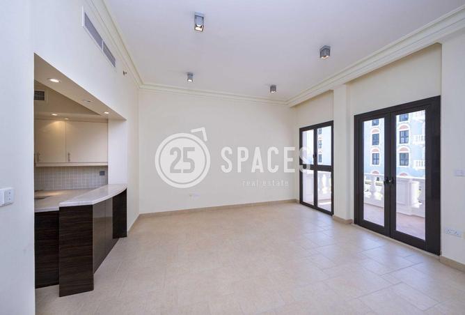 52271401 - Property Image 2