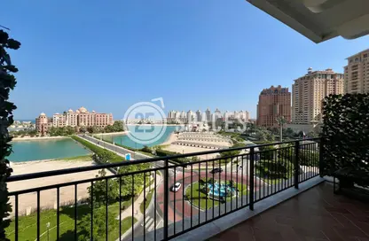 Apartment - 1 Bedroom - 2 Bathrooms for rent in Carnaval - Qanat Quartier - The Pearl Island - Doha