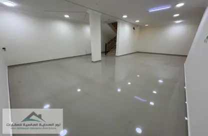 Warehouse - Studio for rent in Al Thumama - Al Thumama - Doha