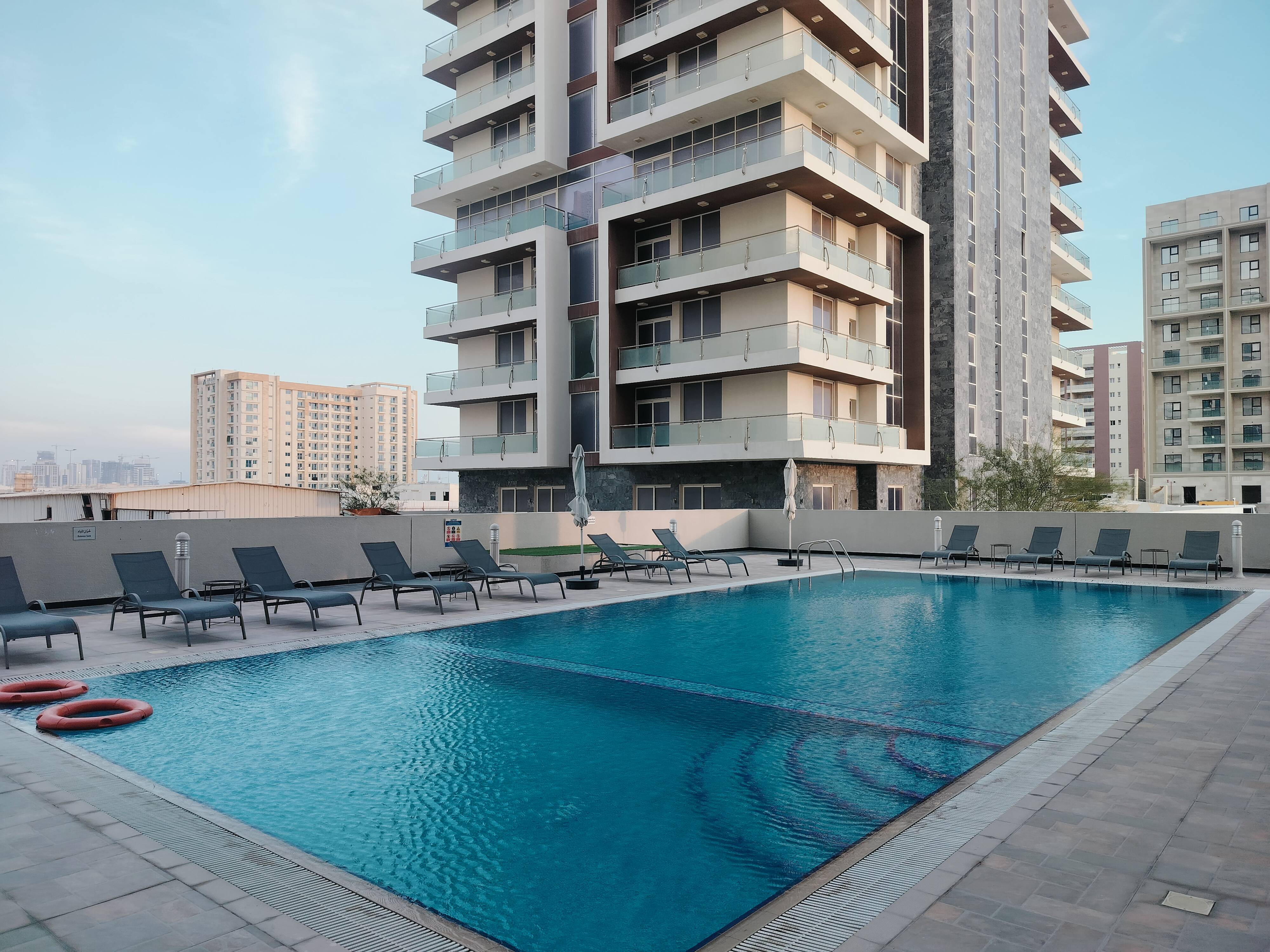 Spacios 2 BHK  I FF I BILLS INCLUDING I POOL & GYM thumbnail 21