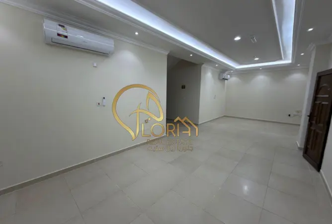 63312980 - Property Image 3